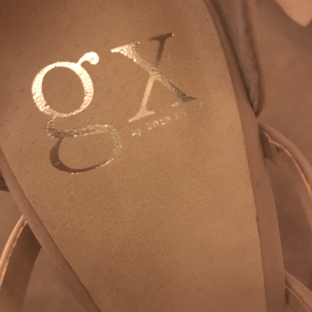 Gwen Stefani GX sandals - Picture 3 of 11